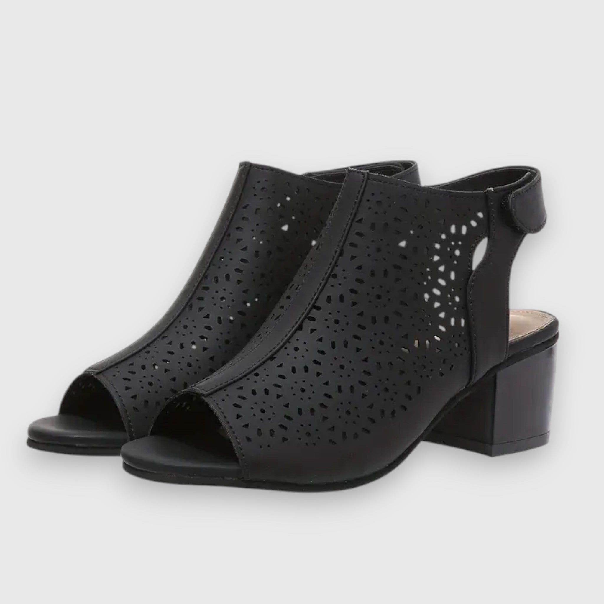 Mira | Magas sarkú stílusos szandál