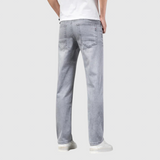 Csenge | Prémium férfi farmernadrág elegáns