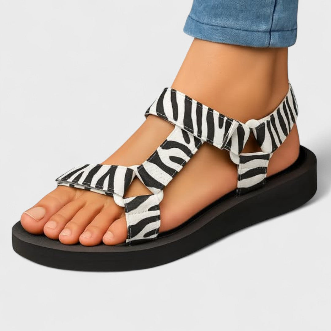 Tanya | Kényelmes stílusos nyári szandál