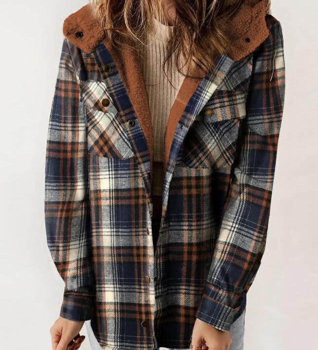 Amelia | Női kockás, kapucnis flaneldzseki