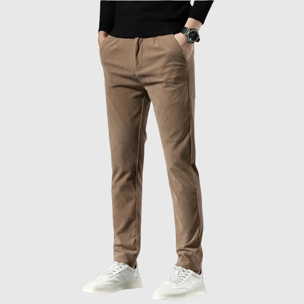 Máté | Elegáns férfi kereskedelmi nadrág