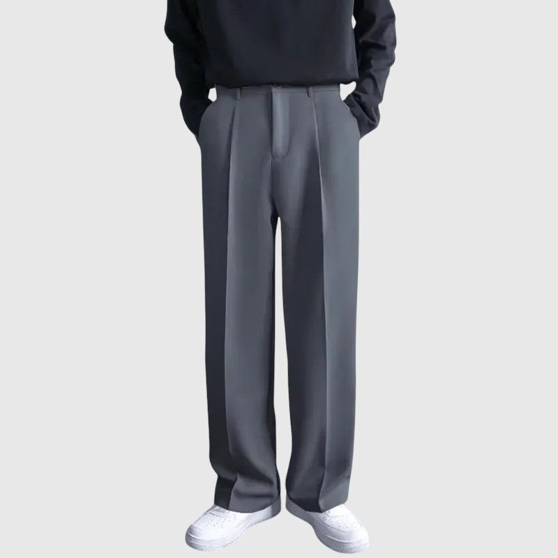 István | Laza elegancia minden alkalomra