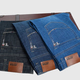 Móna | Klasszikus férfi farmer mindennapokra