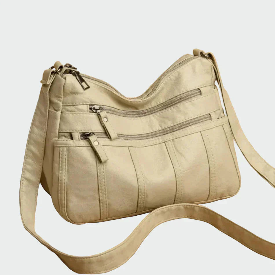 Ilona | Fekete puha válltáska cipzáras